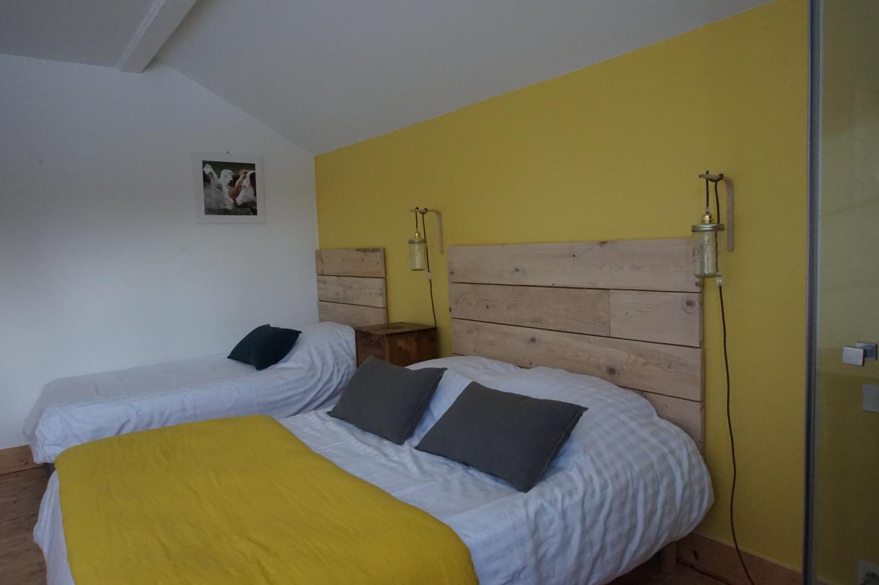 Auberge De La Perdrix Hauterive-la-Fresse Εξωτερικό φωτογραφία